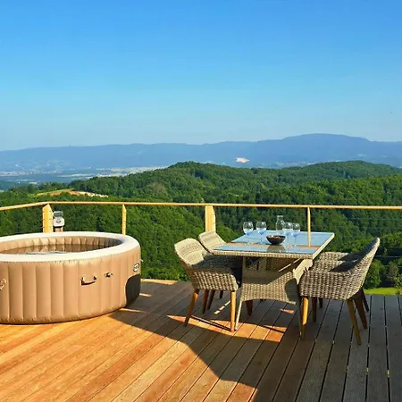 Holiday home Vineyard Pri Mali Luzi