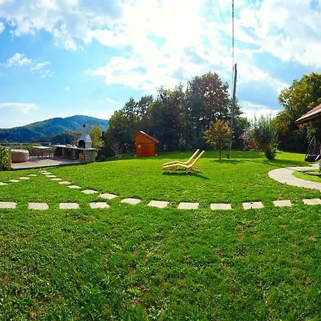 Holiday home Vineyard Pri Mali Luzi *