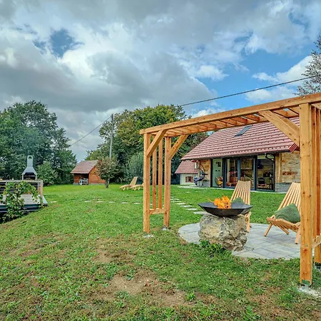 Vineyard Pri Mali Luzi Holiday home Trebelno